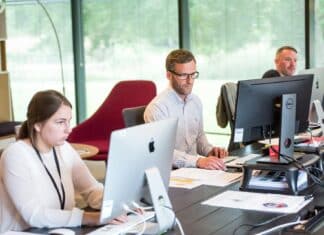 Die Handelsschule – der ideale Weg für Quereinsteiger in die kaufmännische Zukunft Handelsschule FSWI