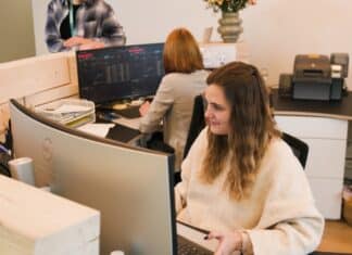 Stillstand im Job – während sich die Arbeitswelt verändert?